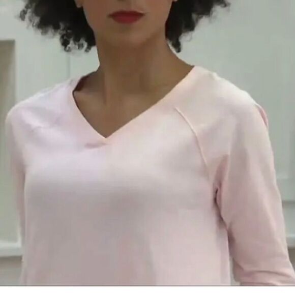 Isaac Mizrahi TRUE DENIM Slub Knit Back Pleat 3/4 Sleeve Top - Picture 7 of 8